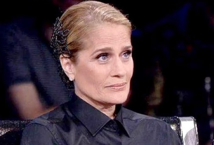 Mediaset nella bufera per via della showgirl